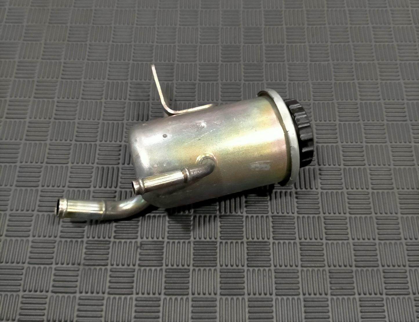 1FZ-FE 80 SERIES LANDCRUISER POWER STEERING RESERVOIR