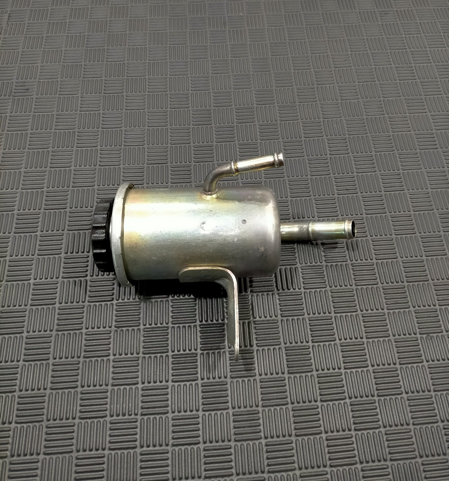 1FZ-FE 80 SERIES LANDCRUISER POWER STEERING RESERVOIR
