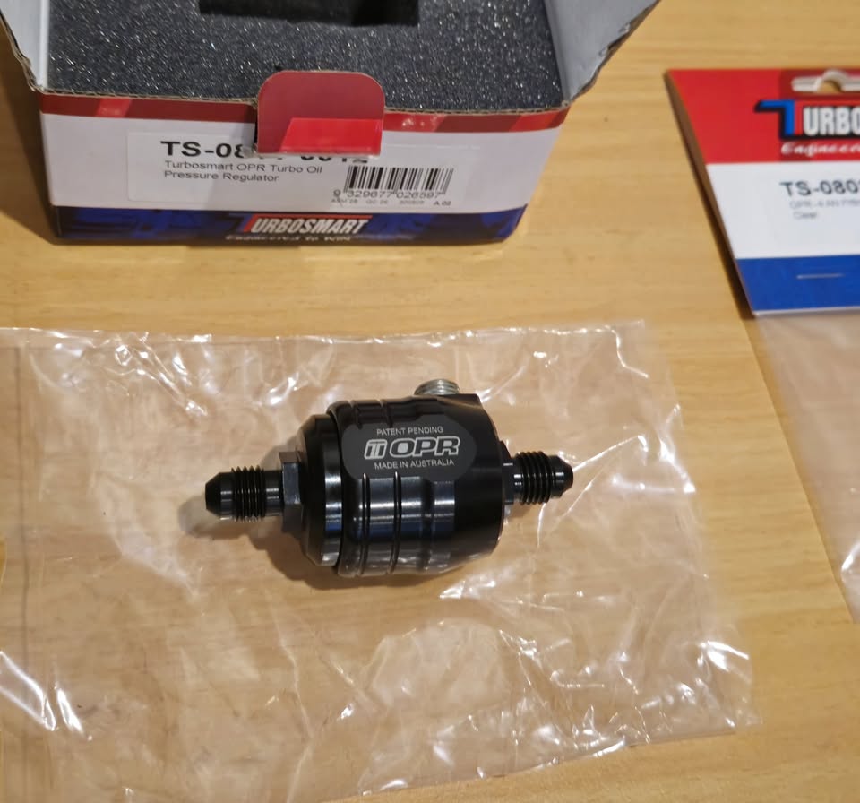 TURBOSMART OIL PRESSURE REGULATOR V2